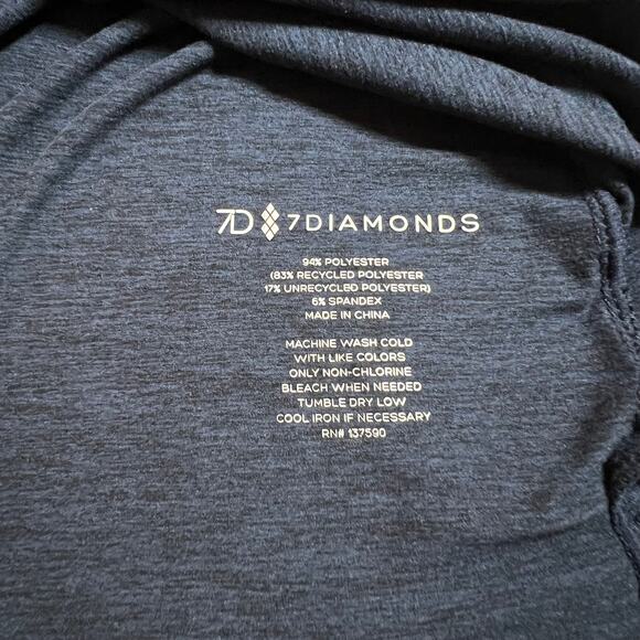 7 Diamonds Men's Core™ V-Neck Tee Size Large Athleisure Performance Stretch - Picture 3 of 5